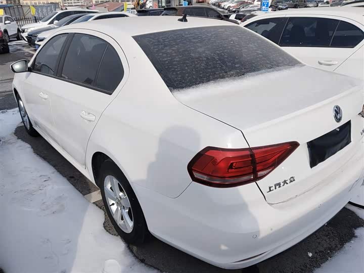 Фото 5 - Volkswagen Lavida