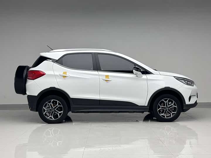 Фото 4 - BYD Yuan Pro