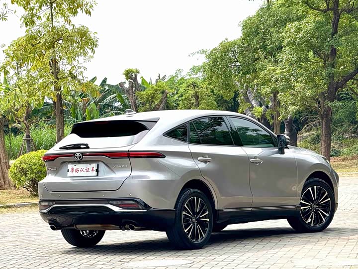 Фото 6 - Toyota Venza