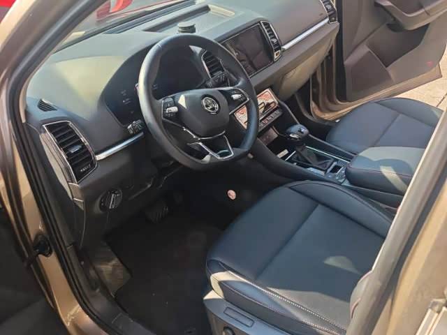 Фото 4 - Skoda Karoq