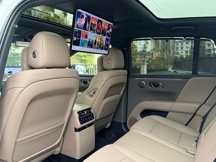 Фото 6 - LiXiang i6