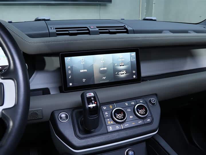 Фото 7 - Land Rover Defender