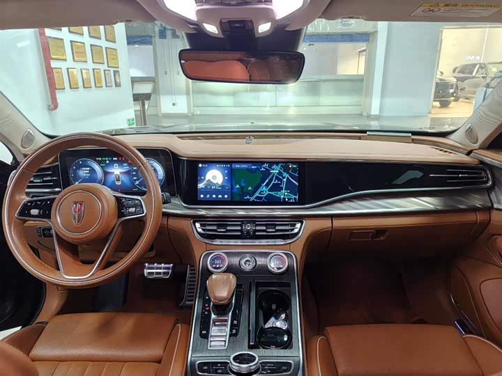 Фото 9 - Hongqi H9