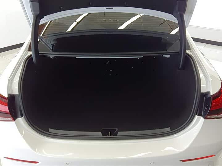 Фото 4 - Mercedes-Benz A-Class