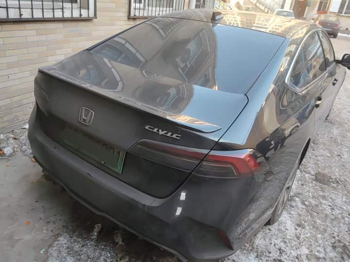 Фото 3 - Honda Inspire Hybrid