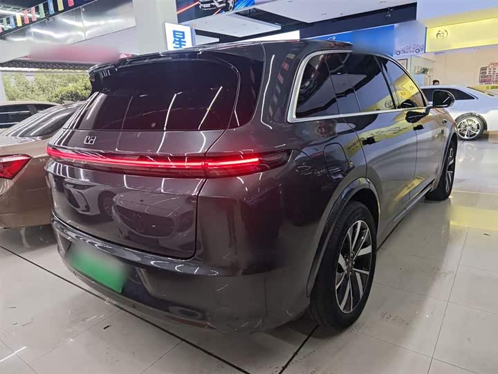 Фото 7 - LiXiang L7