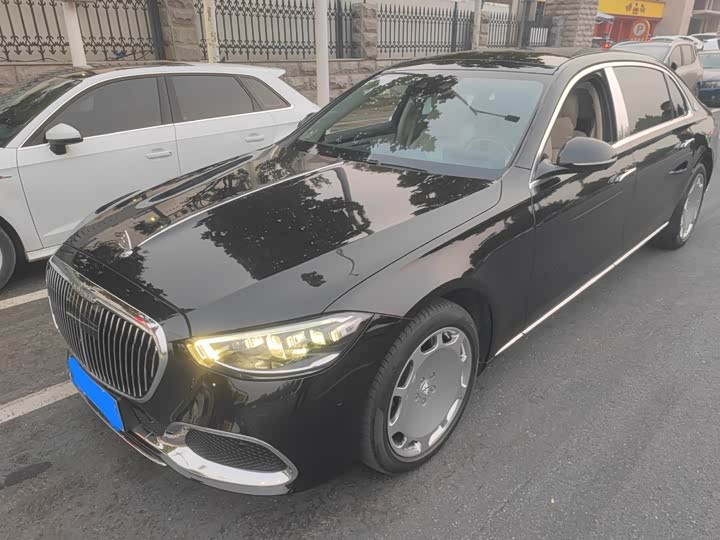 Фото 1 - Mercedes-Benz Maybach S-Class