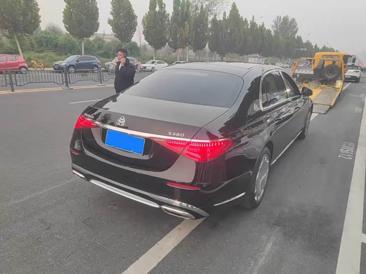 Фото 4 - Mercedes-Benz Maybach S-Class