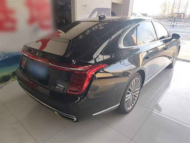 Фото 7 - Hongqi H9