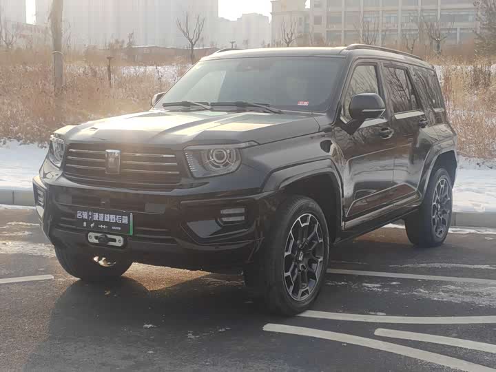 Фото 1 - Tank 700 Hybrid