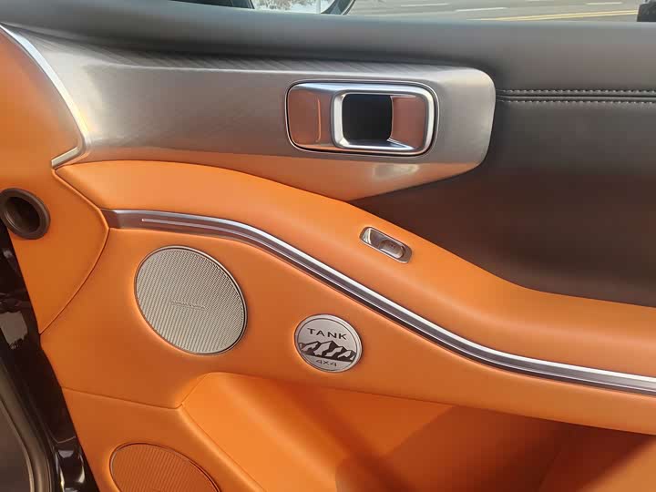 Фото 7 - Tank 700 Hybrid