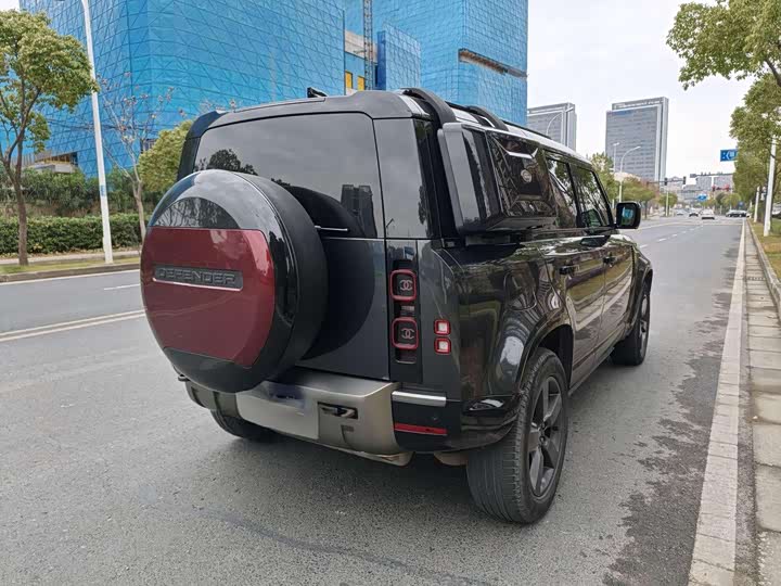 Фото 6 - Land Rover Defender