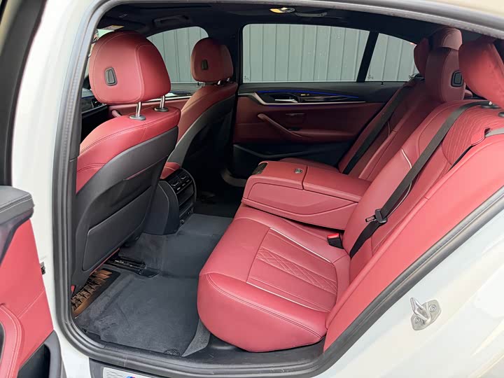 Фото 6 - BMW 5 Series