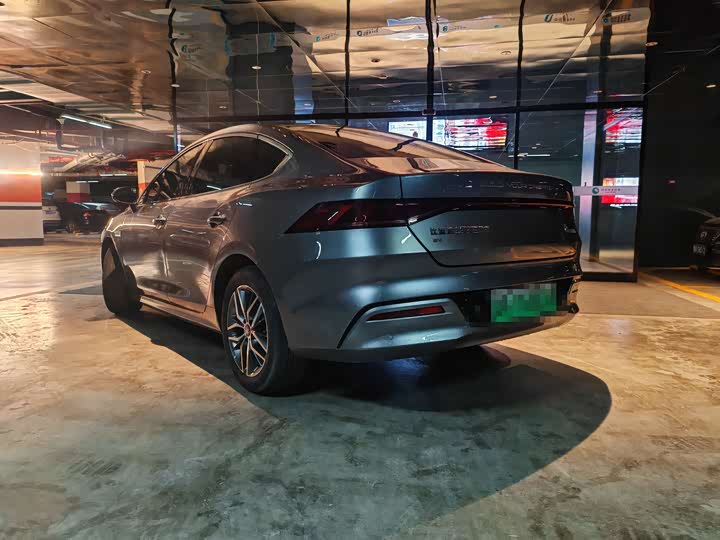 Фото 3 - BYD Qin Plus