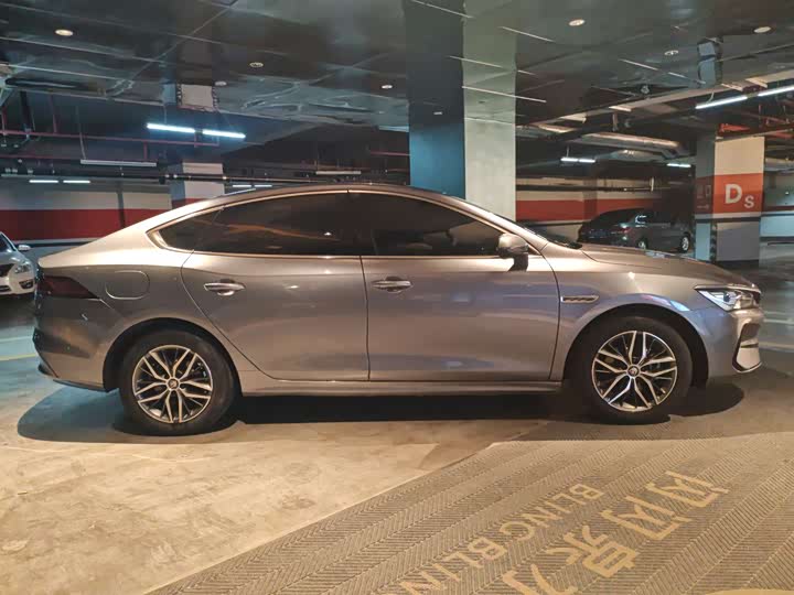 Фото 4 - BYD Qin Plus