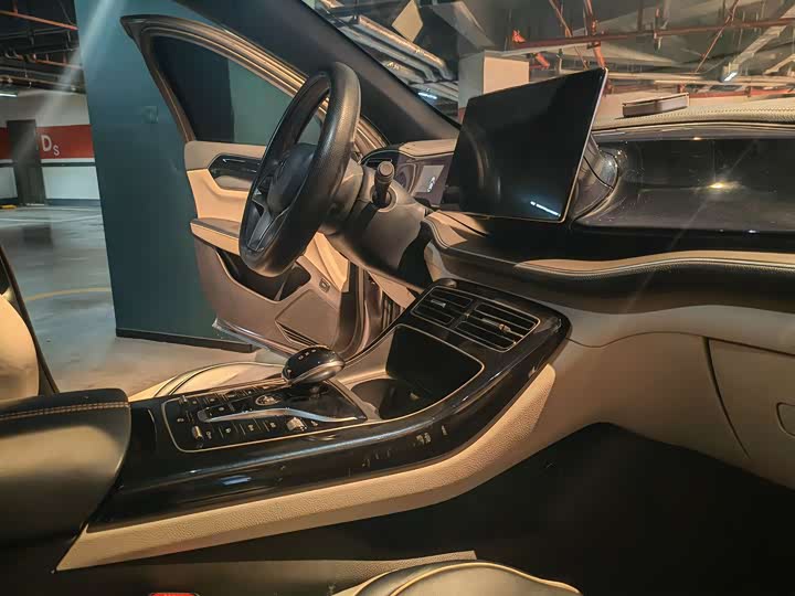 Фото 8 - BYD Qin Plus