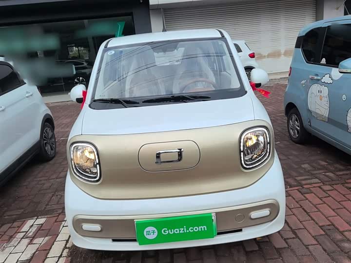 Фото 3 - Bestune Pony