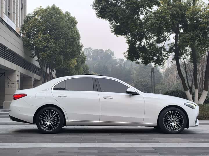 Фото 7 - Mercedes-Benz C-Class