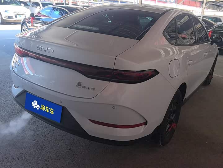 Фото 3 - BYD Qin Plus