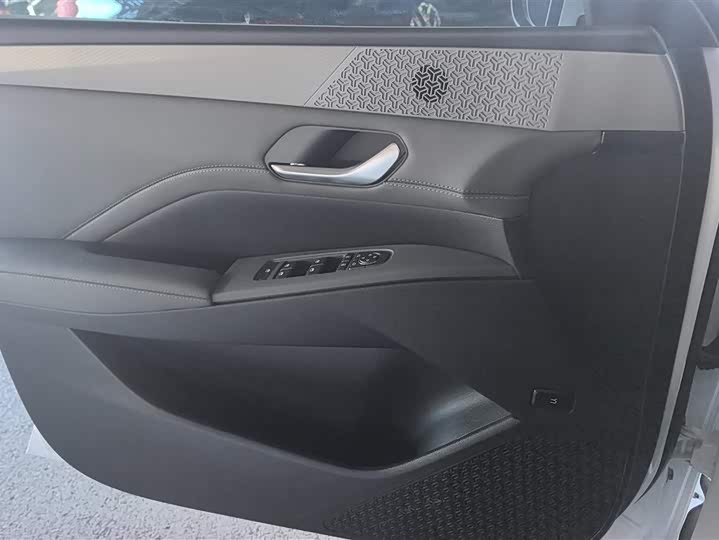 Фото 7 - BYD Qin Plus