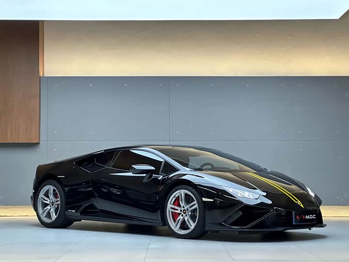 Фото 3 - Lamborghini Huracán