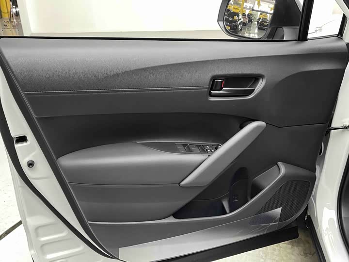 Фото 8 - Toyota Frontlander