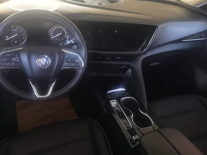 Фото 8 - Buick Envision Plus