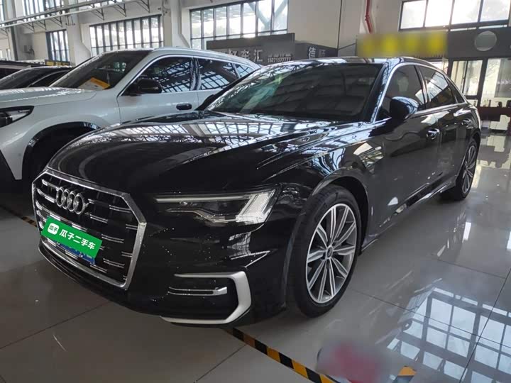 Фото 1 - Audi A6L