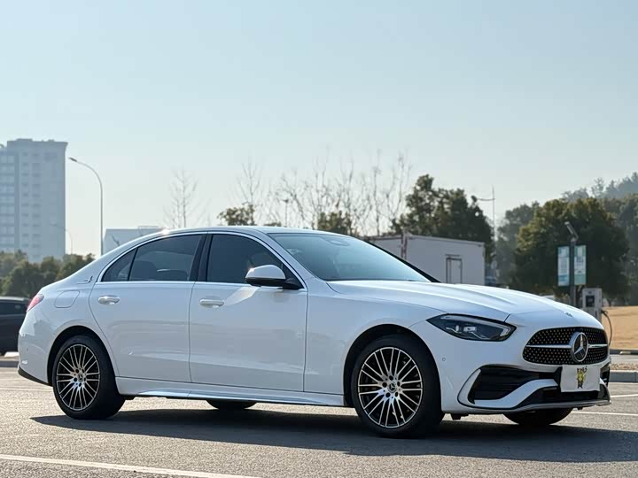 Фото 3 - Mercedes-Benz C-Class