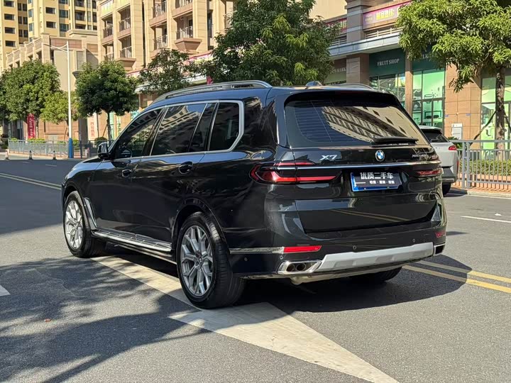 Фото 7 - BMW X7
