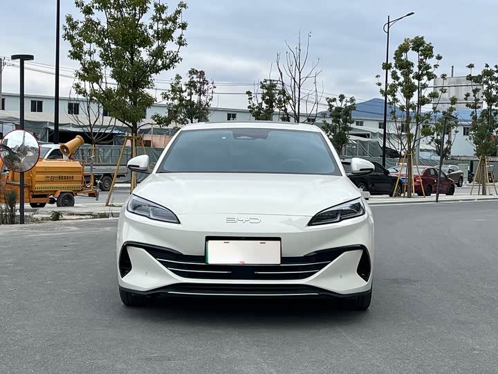 Фото 2 - BYD Seal 06 Hybrid/EV