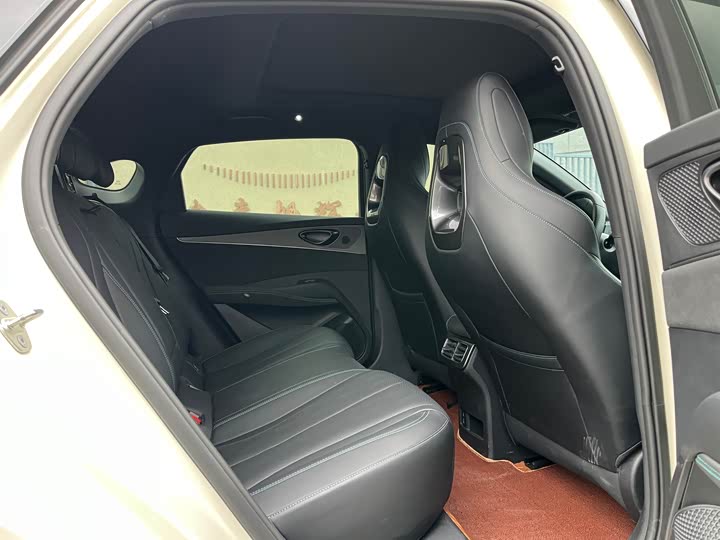 Фото 9 - BYD Seal 06 Hybrid/EV