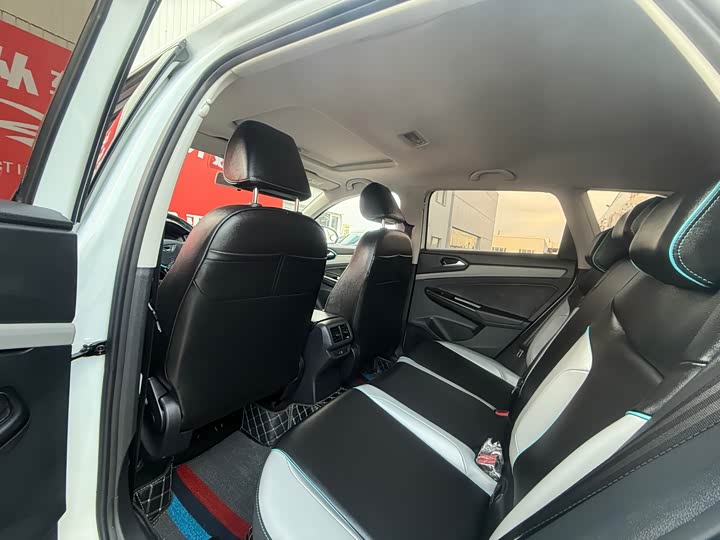 Фото 6 - Jetta VS5