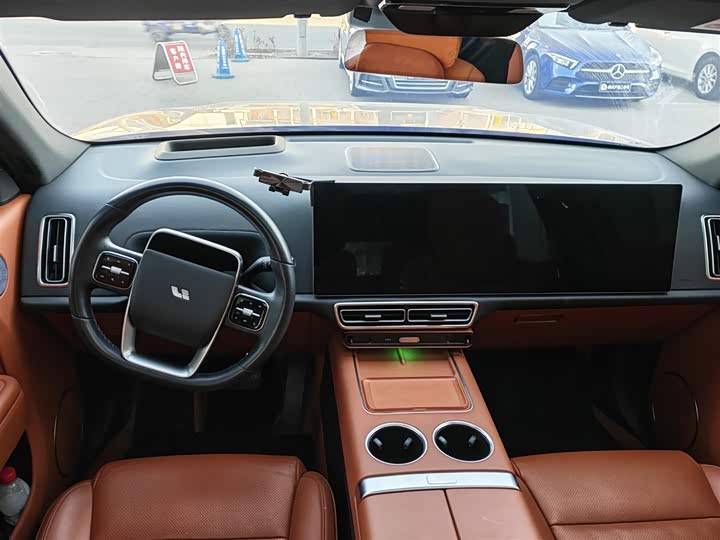 Фото 8 - LiXiang L7