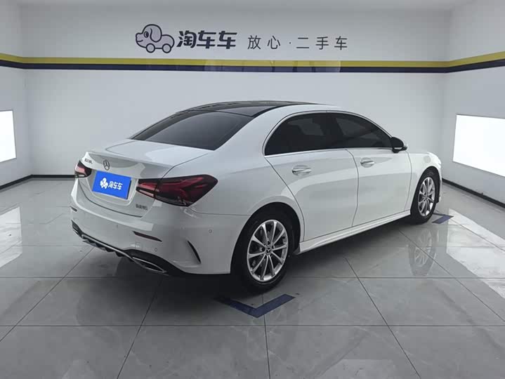 Фото 3 - Mercedes-Benz A-Class