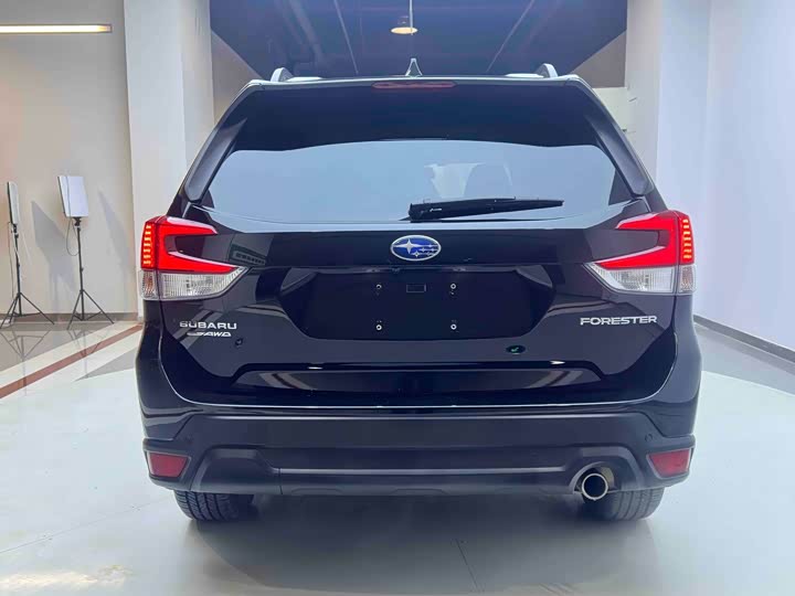 Фото 5 - Subaru Forester