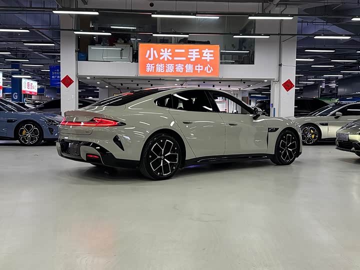 Фото 5 - Xiaomi SU7