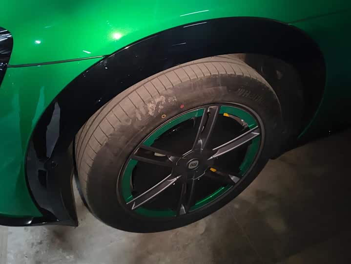 Фото 6 - Xiaomi YU7