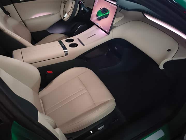 Фото 8 - Xiaomi YU7