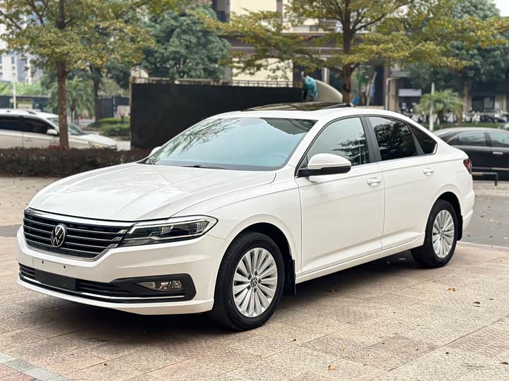 Фото 1 - Volkswagen Lavida