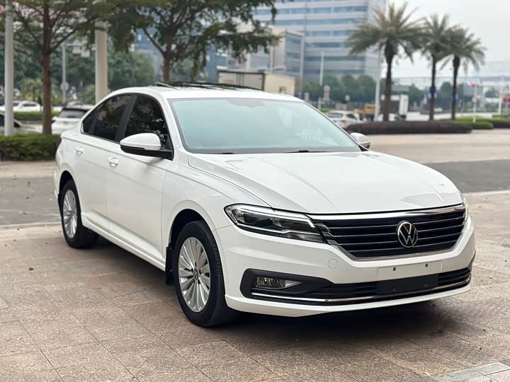 Фото 4 - Volkswagen Lavida