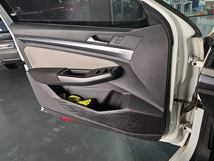 Фото 7 - Volkswagen Bora