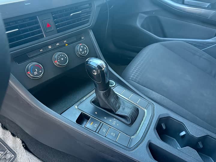 Фото 7 - Volkswagen Bora