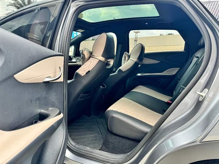 Фото 6 - BYD Dolphin