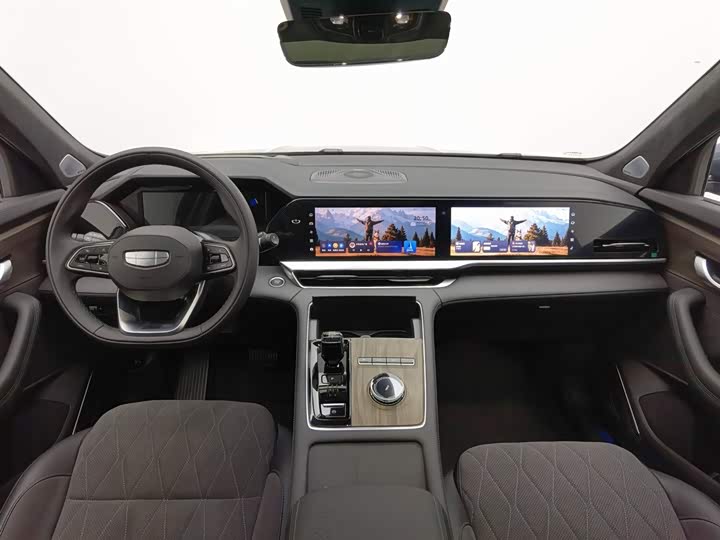 Фото 5 - Geely Monjaro