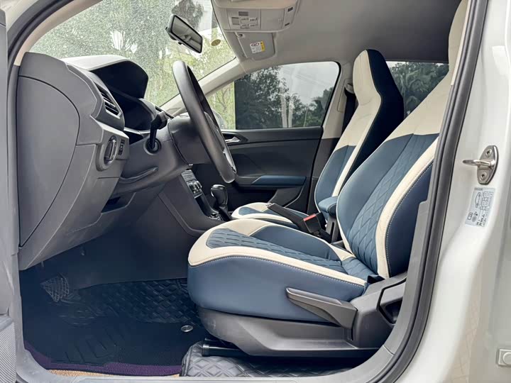 Фото 4 - Volkswagen T-Cross