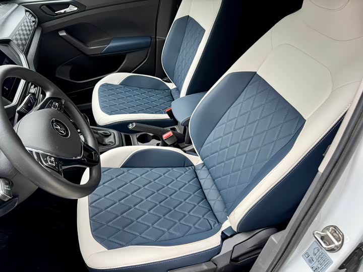 Фото 5 - Volkswagen T-Cross