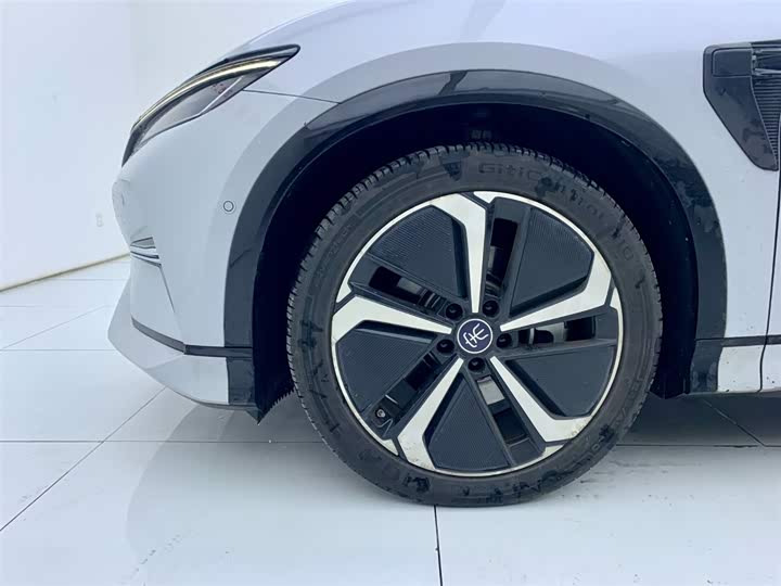 Фото 6 - BYD Song L