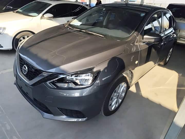 Фото 2 - Nissan Sylphy