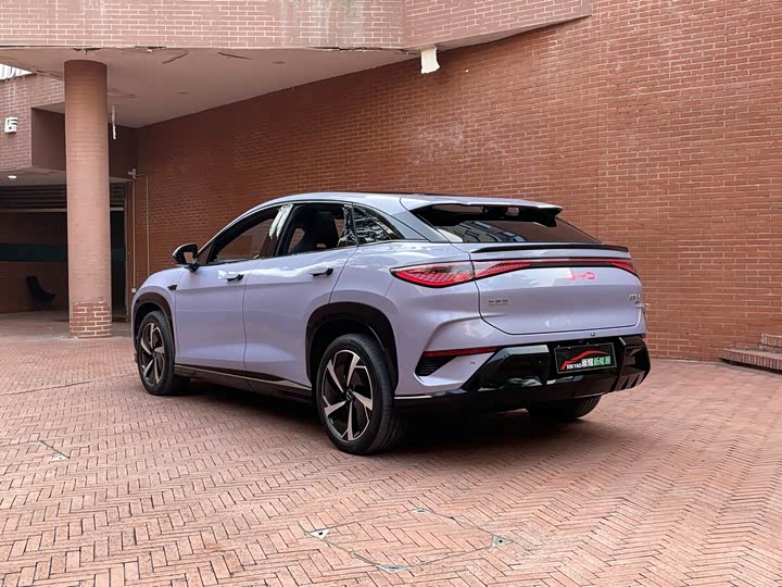 Фото 4 - BYD Sea Lion 07 EV